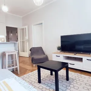 https://barska-21-by-homeprime.krakowhotelspoland.com